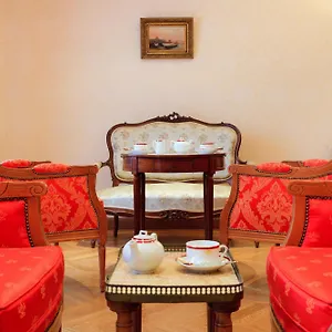 Medicis Hotel
